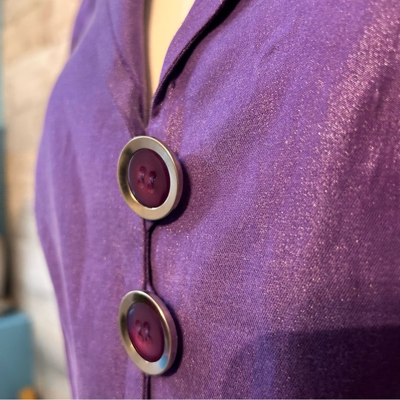 Vintage Zussette women’s purple shimmer short sleeved jacket in size small - Picture 5 of 6